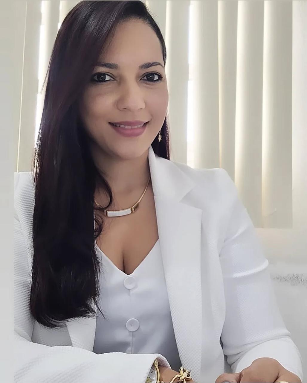 Dra. Elane Cristina Trindade